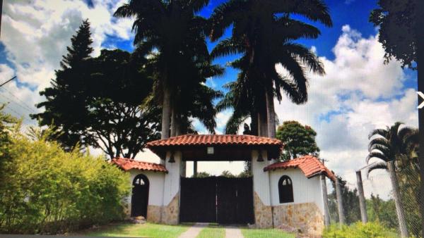 Casa Campestre Vista Hermosa, Book  Coffee Triangle Hotels with a Pool, Swimming Pool
