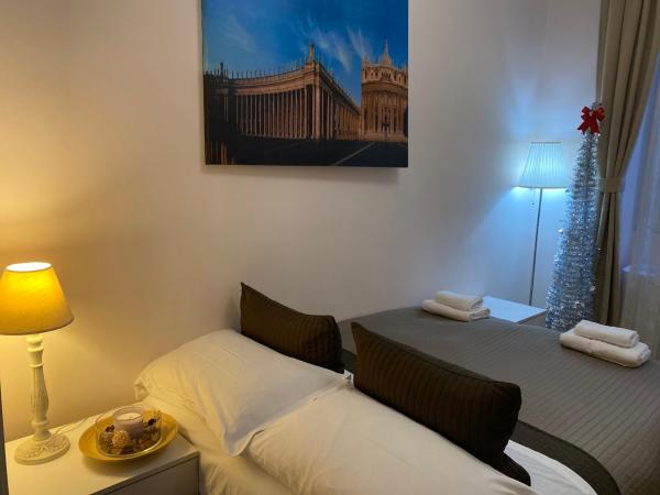 EMI House Re di Roma , Intero appartamento - 80 mq, Buchen Sie  San Giovanni Rom