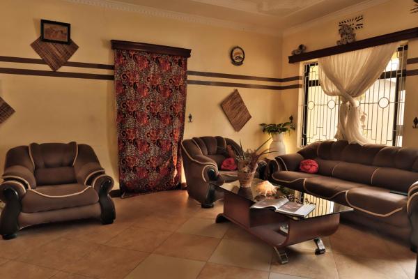 Msovi House, Buchen Sie Hotel Arusha Hotels, Hotel