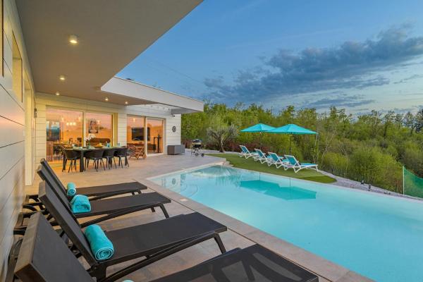 Villa Tiffany by Istrialux, Reserva ahora  Hoteles en Istria central con piscina, Piscina