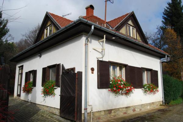 Boróka Apartmanházak - Fagyöngy House, Réserver Maison d'hôtes Kőszeg Vas