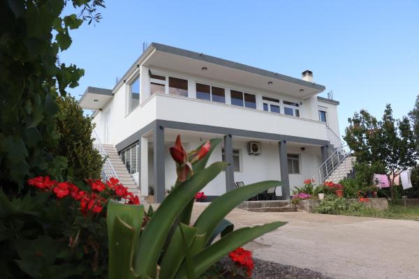 Panorama Hill Apartments Ulcinj, Buchen Sie Ferienwohnung Ulcinj 