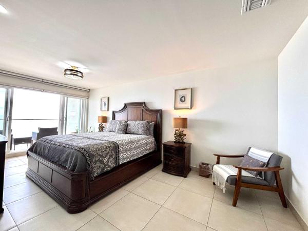 Jr Penthouse 5BR-5BA Villa with Pool, Buchen Sie  Popotla Baja California