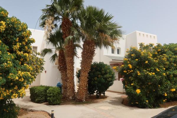 Spacious 1bd on the Beach - White Villas, El Gouna, Reserva ahora  Hoteles con piscina en Mar Rojo, Piscina