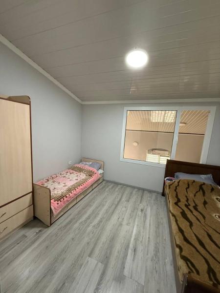 Dream Home 1, Prenota  Hotel a Tashkent con parcheggio, Parcheggio