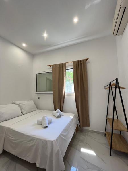 Ready, Prenota  Skiathos 