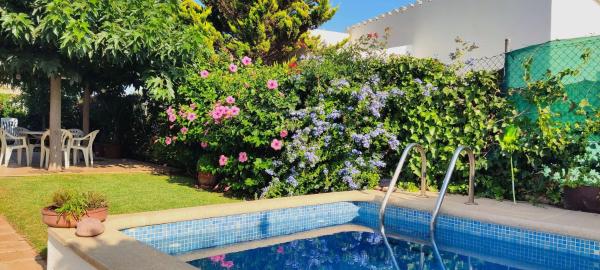 Clarona, Buchen Sie  Hotels mit Pool in Menorca, Schwimmbad