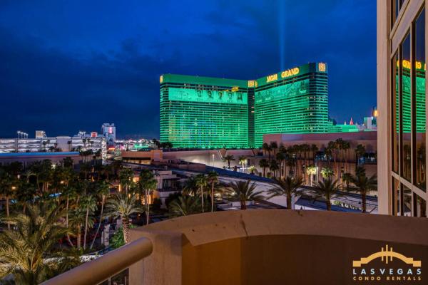 MGM Signature-04-602 1Br 2Ba Balcony Suite, Buchen Sie  Hotels mit Pool in Nevada, Schwimmbad