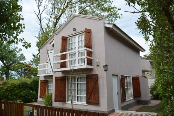 Cabañas Lugar Querido, Prenota  Valeria del Mar 