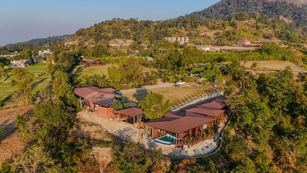 SaffronStays Timber Aqua Quest, Prenota  Hotel a Uttarakhand con piscina, Piscina