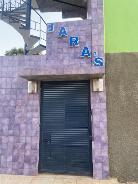 Jaras, Buchen Sie  Serekunda Kanifing