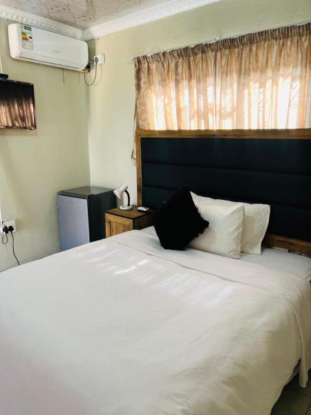 AA Nkhumeleni Guesthouse and Accomodation, Buchen Sie  Thohoyandou Limpopo