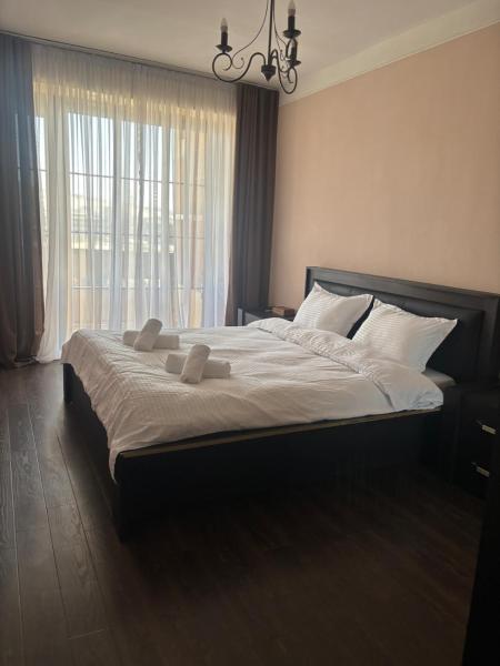 Your Cozy Home in Center, Buchen Sie  Hotels in Jerewan mit Parkplatz, Parkplätze