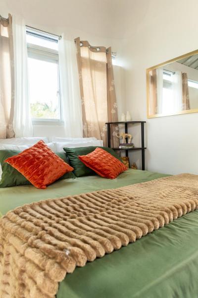 Casa Ricaforte - ROOFTOP 3rd Floor Quiet Mountain View, Buchen Sie Hotel Valencia 