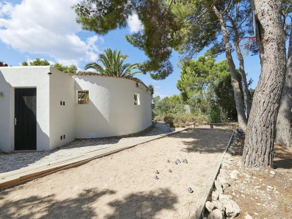 Villa in Sant Josep near Beautiful Beaches, Prenota  Madrid Provincia di Madrid