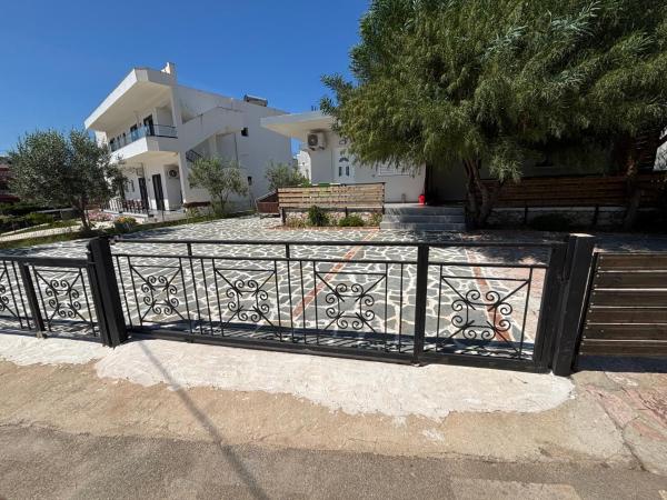 Villa Zotaj 2, Buchen Sie  Hotels in Qark Vlora mit Parkplatz, Parkplätze