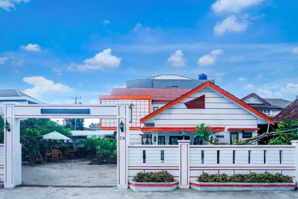 Dancenter Guest House Omah Anakku, Buchen Sie  Tanjungkarang Sumatra
