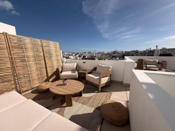 NEW - Old Town Modern Apartment Close to Beach, Prenota Appartamento Estepona Costa del Sol
