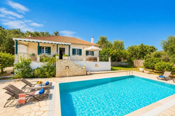Villa Afroditi, Book  Hotels in Paxoi with a Pool, Swimming Pool