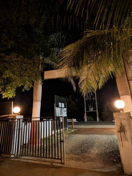 The Gir Village Stay, Réserver  Hôtels à Gujarat avec piscine, Piscine