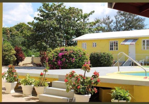 Port of Call Hotel, Prenota  Hotel a Saint Elizabeth con piscina, Piscina