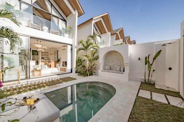Villa Yuni Uluwatu, Reserva ahora  Hoteles con piscina en Bali, Piscina