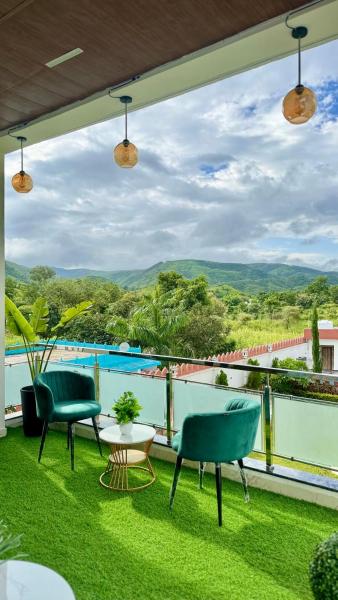 AraVilla Queen - Luxury 5BHK Boutique Villa With Pool, Prenota  Hotel a Rajasthan con piscina, Piscina
