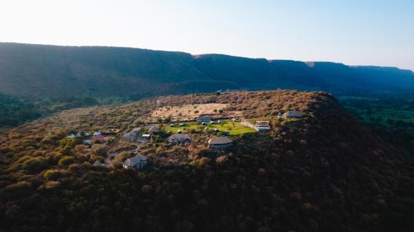 Foot On Africa Safari Lodge, Buchen Sie  Mto wa Mbu Tansania