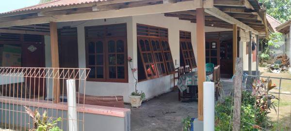 Bunaken Jhon Homestay, Prenota  Hotel a Sulawesi con parcheggio, Parcheggio