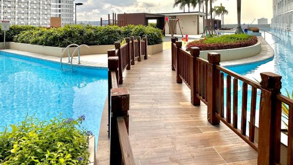 Cozy accommodation near MOA AIRPORT WORLD TRADE AND PICC, Prenota  Hotel a Luzon con parcheggio, Parcheggio
