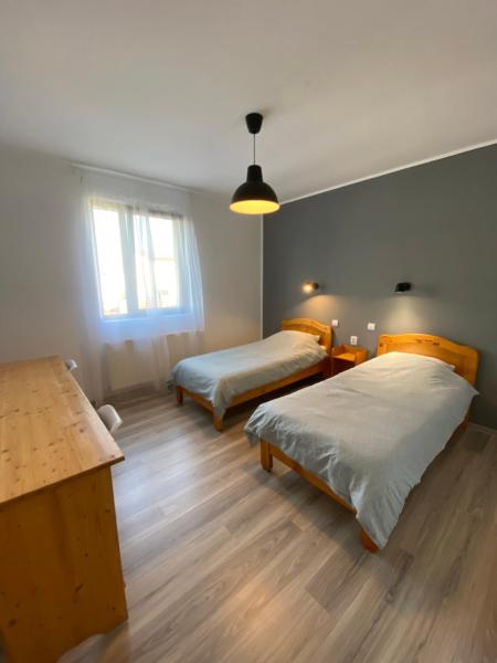ELLES Accommodations, Prenota Hotel Bucarest Muntenia