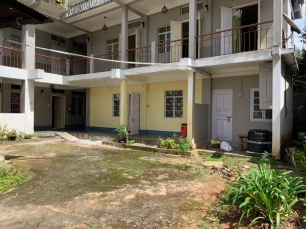 Sweet Home Guest House, Reserva ahora Hostal o pensión Hoteles en Meghalaya con aparcamiento, Aparcamiento