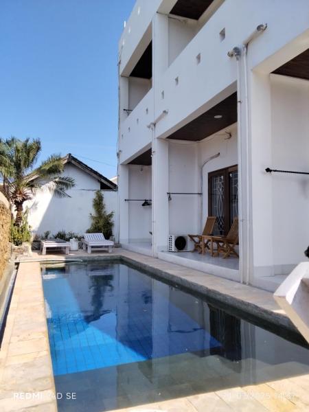 Spear Villa, Reserva ahora  Hoteles en Bumbang con aparcamiento, Aparcamiento