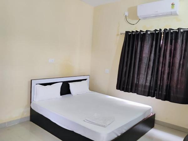 Sri Lingaraja Temple Stay Budget Rooms & Dormitory, Buchen Sie  Bhubaneshwar Orissa