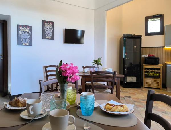 Agriturismo Travaglianti Alloggio Etna, Buchen Sie  Hotels in Sizilien mit Parkplatz, Parkplätze