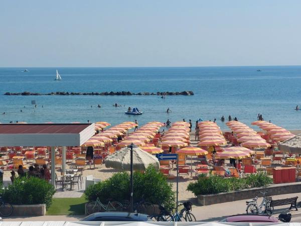 Cologna Beach, Reserva ahora  LʼAnnunziata Abruzos
