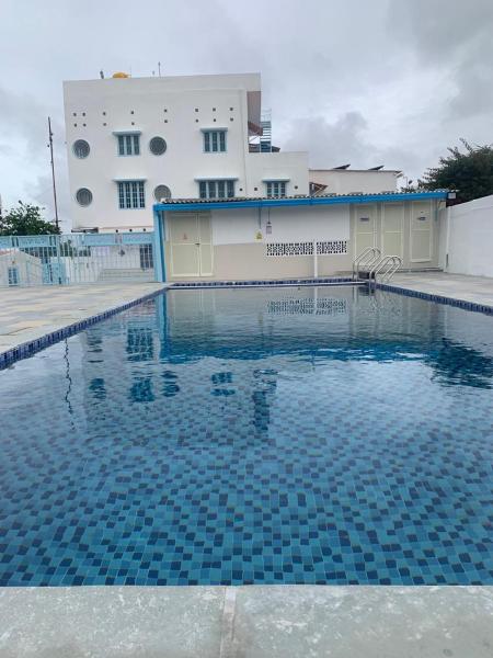 Solace by JNS Farms, Réserver  Hôtels avec piscine à Karnataka, Piscine