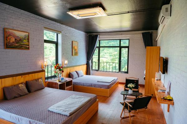 Brick Hotel, Prenota  Kon Rung Gia Lai