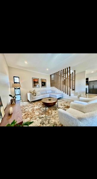 Big Ms Luxurious home, Buchen Sie  Vosburg Nordkap