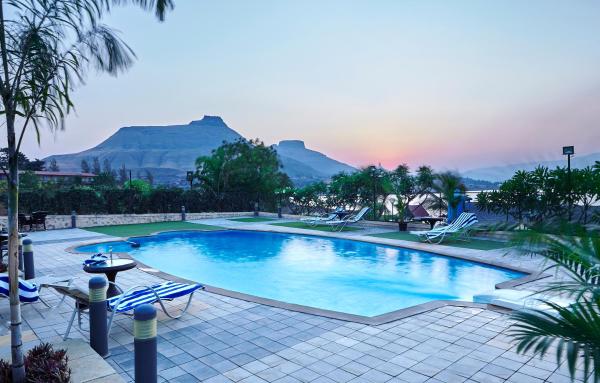 Savana Lake Resort, Réserver Complexe hôtelier Hôtels à Maharashtra avec piscine, Piscine