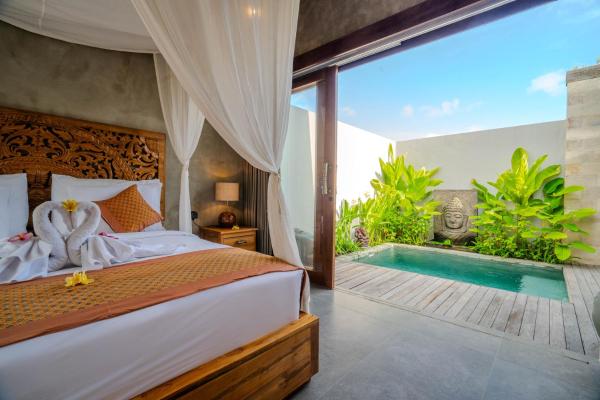 Katamaya Villa, Buchen Sie  Hotels mit Pool in Kalimantan, Schwimmbad