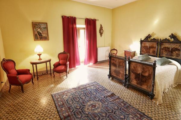 Palazzo Massa, Reserva ahora  Pacentro 