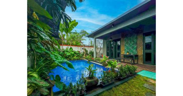 Shanti Place Villa, Ubud, Reserva ahora  Hoteles con piscina en Bali, Piscina
