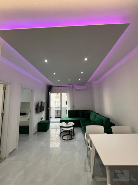 RbNb Shengjin, Prenota  Hotel a Lezhë County con piscina, Piscina