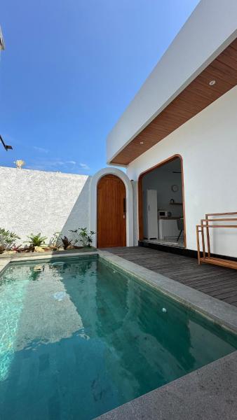 Villa Sachi - Two Bedroom Pool Villa Near Sanur Harbor, Reserva ahora  Hoteles con piscina en Bali, Piscina