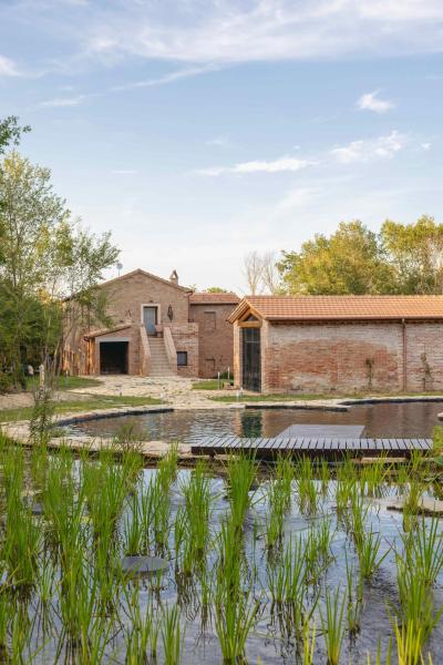 Agriturismo Le Cerrete, Buchen Sie  Hotels mit Pool in Chiusi, Schwimmbad