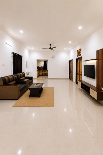 Newly Built Beautiful and Spacious 2bhk in Tirupati Near Bus stand and Railway Station, Réserver  Tirupati Andhra Pradesh