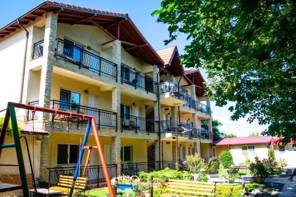 Pensiunea Mioara 2 Mai, Prenota  2 Mai Constanta