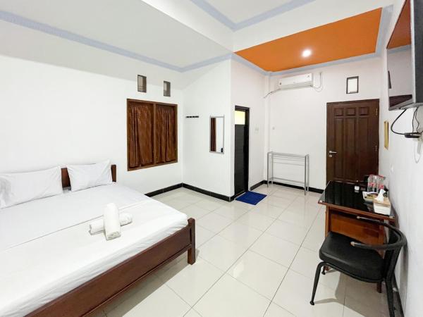 Permana Syariah Redpartner Kampung Inggris Pare, Reserva ahora  Hoteles en Pare con aparcamiento, Aparcamiento