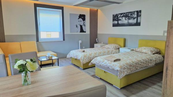 Lenas Apartments, Prenota Appartamento Zeltweg Aichfeld